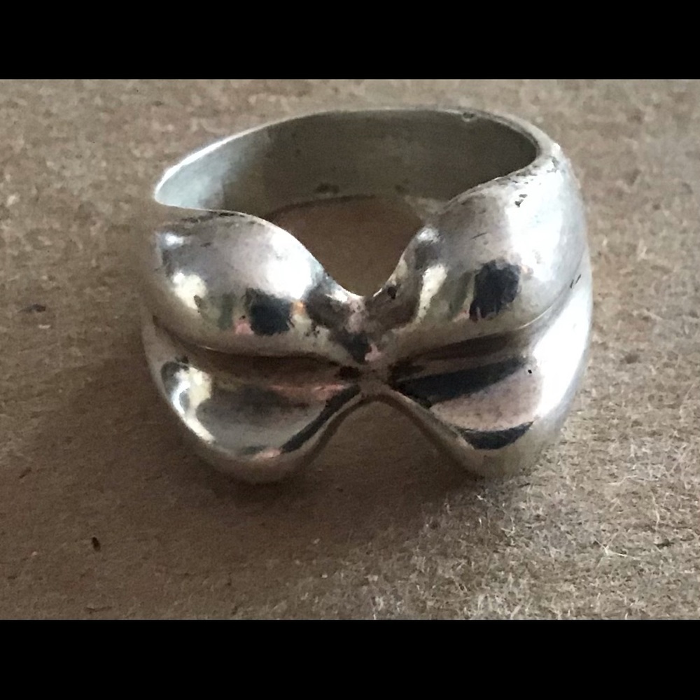 Sterling silver ring